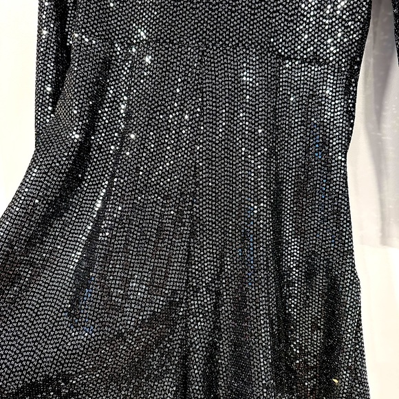 Sparkly Metallic Sequined Romper - Picture 3 of 6